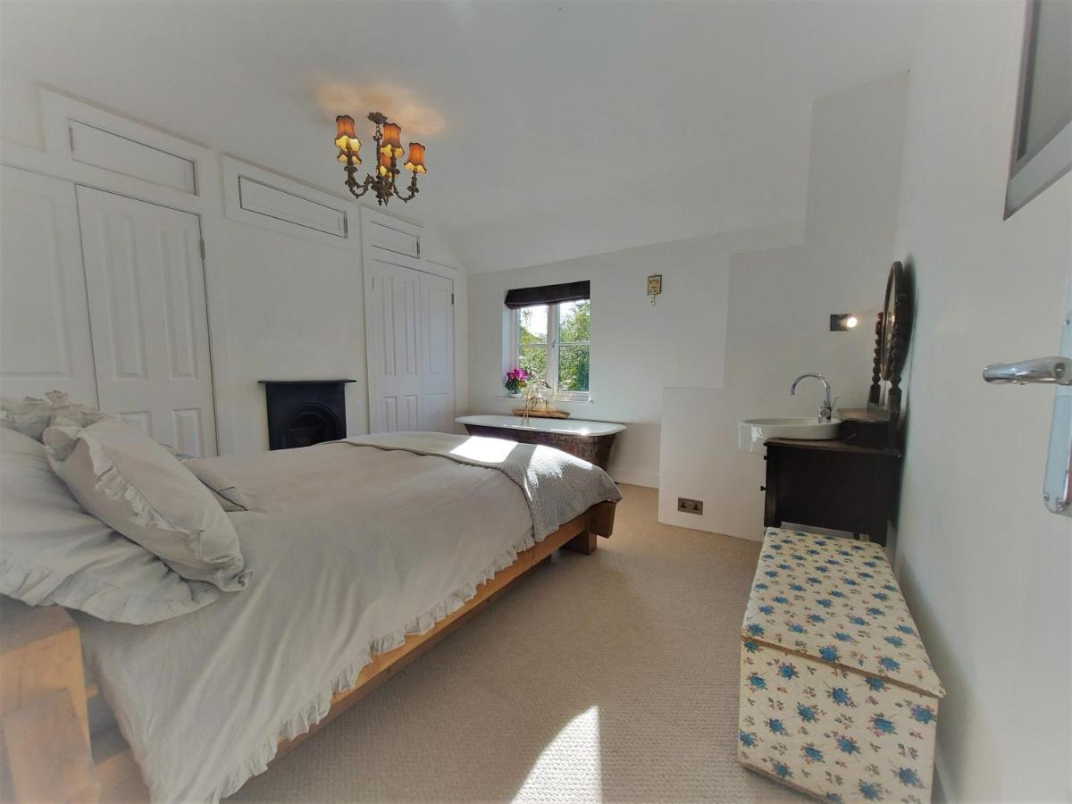 גלסטונברי Tor Cottage, Perfectly Positioned! מראה חיצוני תמונה